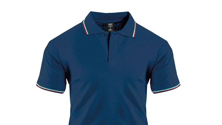 Sai come scegliere le polo personalizzate per la tua azienda? Le polo personalizzate con logo aziendale sono un potente strumento di branding: trasmettono professionalità, coerenza d’immagine e senso di appartenenza tra i collaboratori. Ma come scegliere il modello giusto tra tante opzioni? In questa guida scoprirai materiali, tecniche e consigli pratici per realizzare polo aziendali perfette per il tuo team o la tua attività.